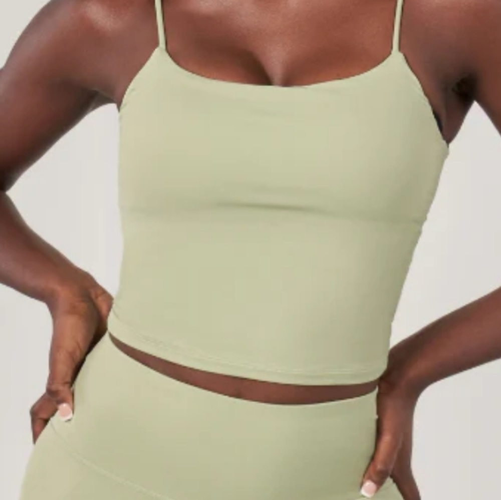 RareFit Scrunch Sports Top
